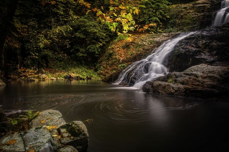#autumn #colors #suuctu #waterfall Suuctu fallsphoto preview