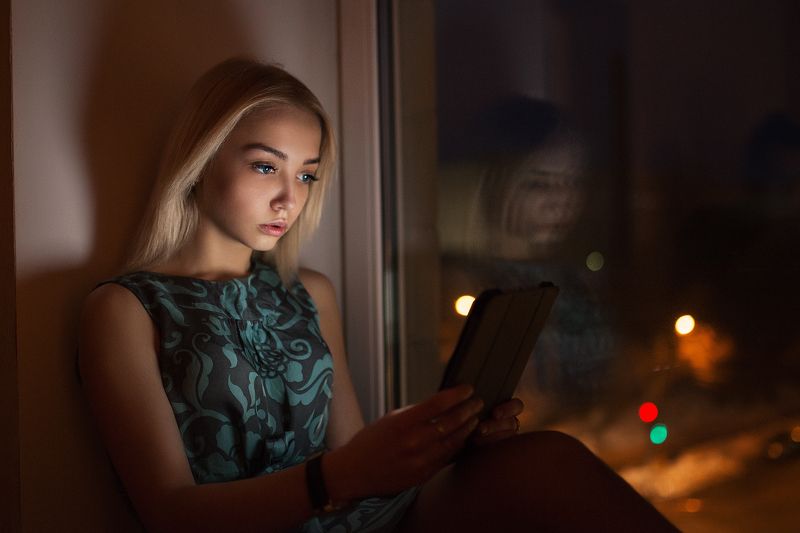 девушка. одиночество.вечер вечерphoto preview