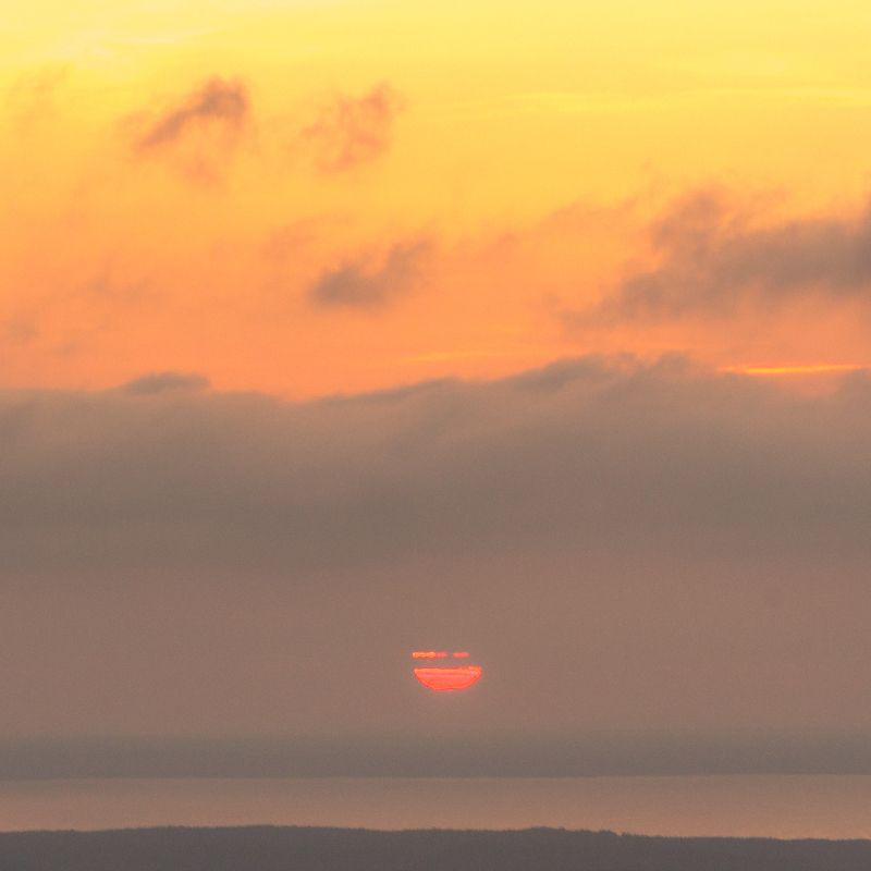 закат, природа, сумерки, пейзажи, оранжевый цвет, восход-рассвет, облако, красный, рассвет, пейзаж, солнечный свет, лето, фоны, красота природы, солнце, желтый, синий, Линии солнцаphoto preview