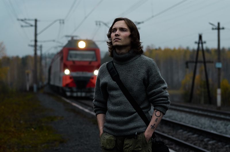 Портрет, Урал, осень, поезд, дорога,  В ожидании поезда.photo preview