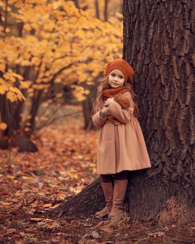 осень, кролик, желтые листья осеньphoto preview