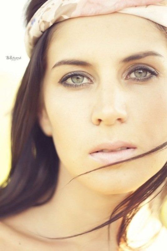 девушка, красивая, портрет, глаза, волосы, синие Зеркало душиphoto preview