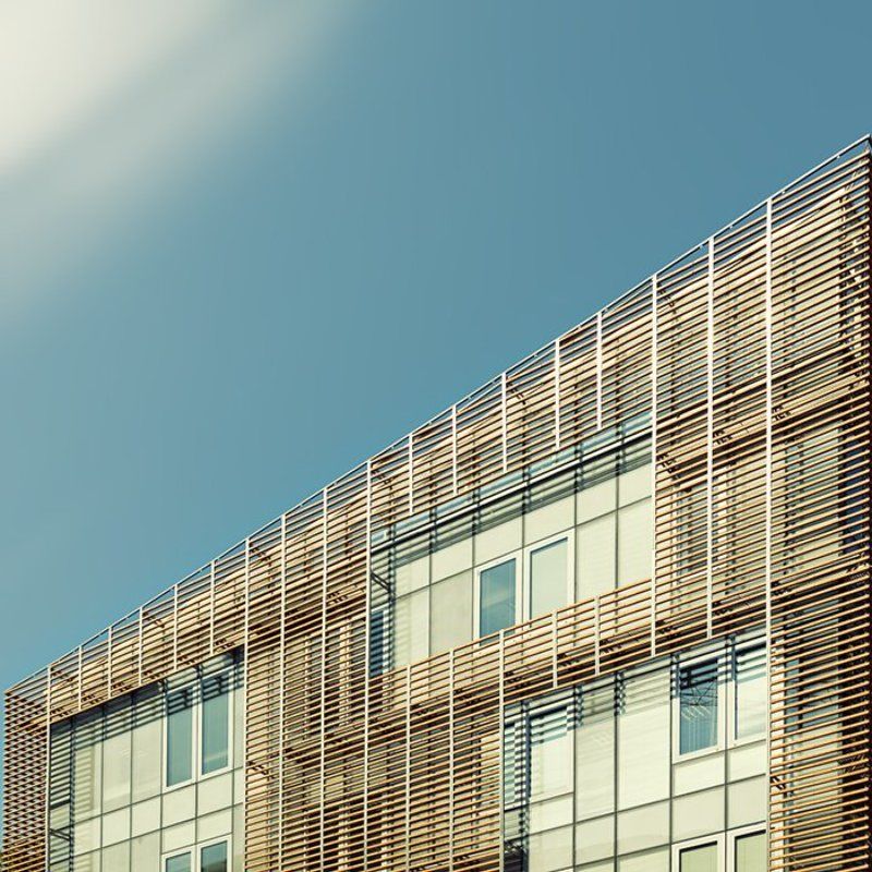 город, улица, люди, геометрия, небо, лето, здание, дорога, самолет *****photo preview