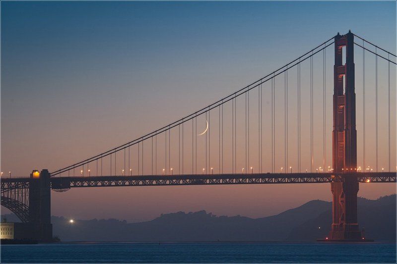 moon, golden, gate Moon and Golden Gatephoto preview