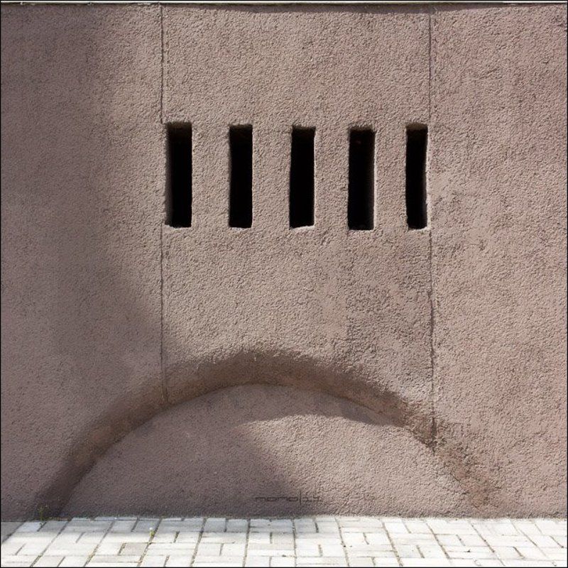 #7770. Antismilephoto preview