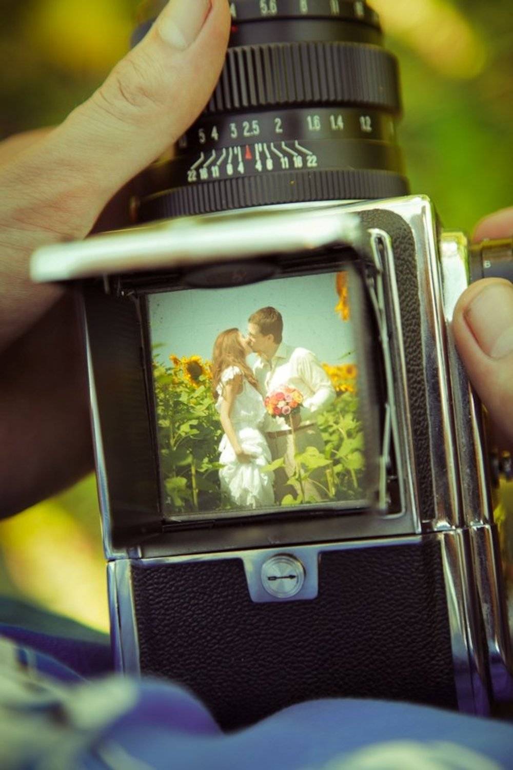 .... Автор: Евгений Флур свадьба, портрет, подсолнухи, салют, Евгений Флур