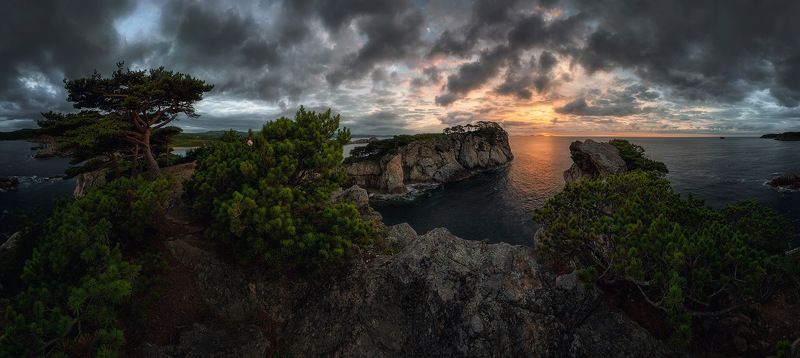 приморский край море солнце рассвет владивосток заповедник скалы Суровое Приморьеphoto preview