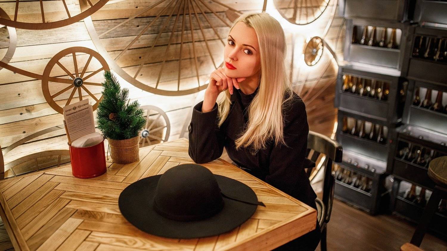 Столовка. Автор: Перерва Дмитрий , Перерва Дмитрий