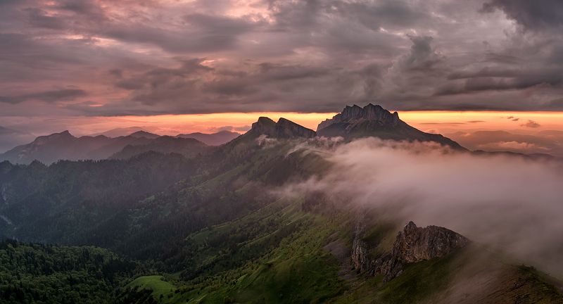 закат, большой тхач, малый тхач, асбестная, горы, пейзаж, рассвет, кавказ, адыгея, радуга, ачешбоки, облака, заповедник, Закат на Тхачахphoto preview