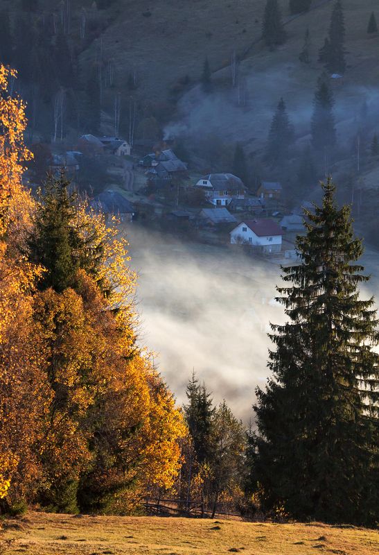 карпаты горы утро туман осень Осеннее равновесие...photo preview