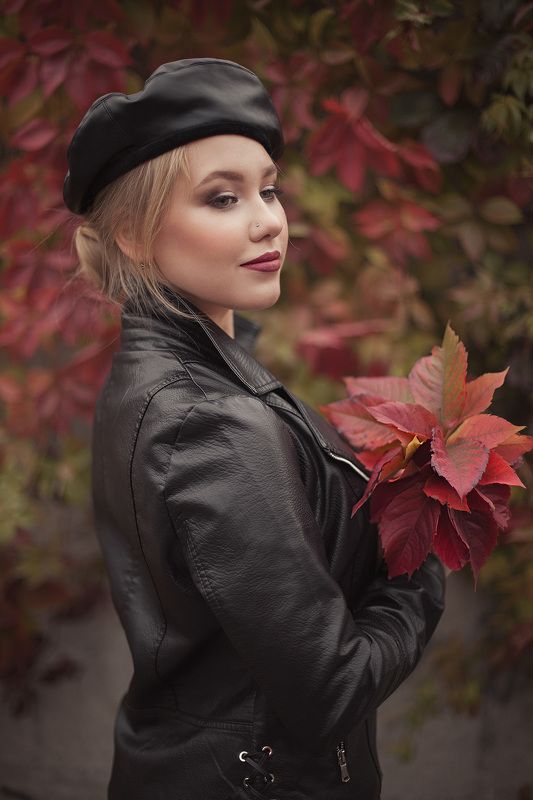 Яркая осеньphoto preview