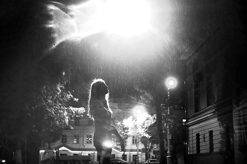 Осенью льют дождиphoto preview