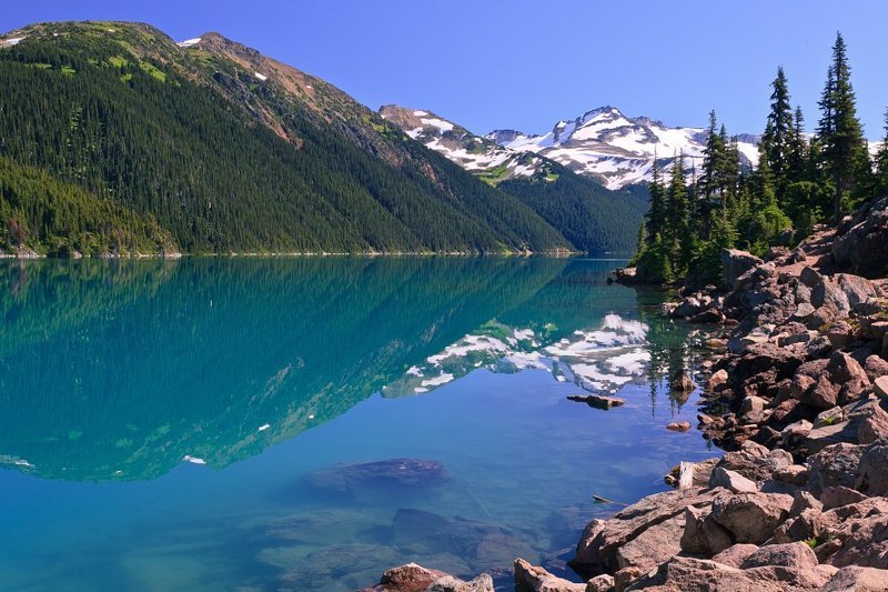 Отражаясь...photo preview