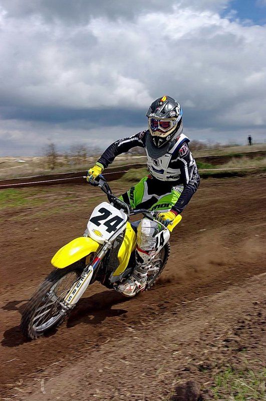 мотокросс, мотоциклы, экстрим, юниоры Юный кроссменphoto preview