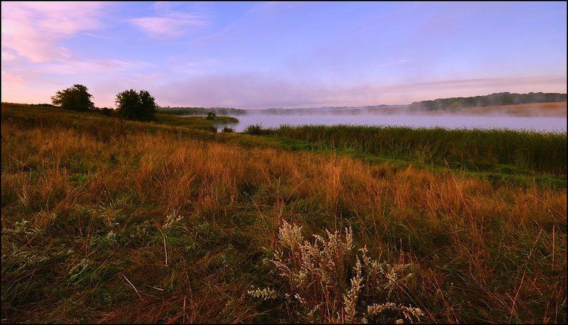 пейзаж, природа утренний туман над озеромphoto preview