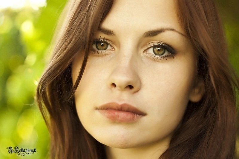 девушка, красивая, портрет, глаза, волосы, Лучше естественная грусть, чем натянутая улыбка...photo preview