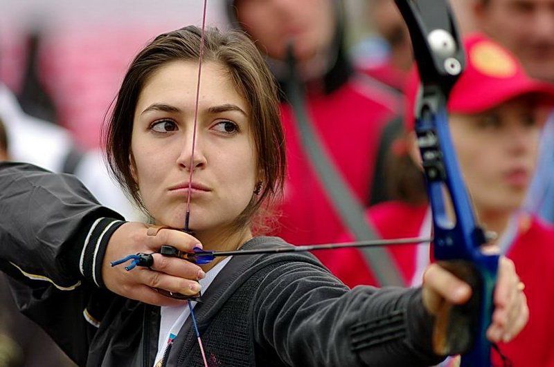 лук, лучница, стрельба Богиня Дианаphoto preview