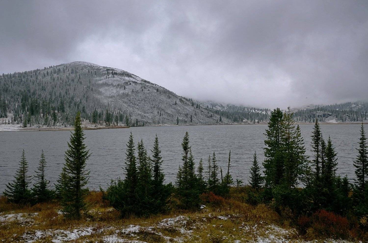 Сентябрь на Ойском озере.. Автор: Евгений strannik521 , Евгений strannik521