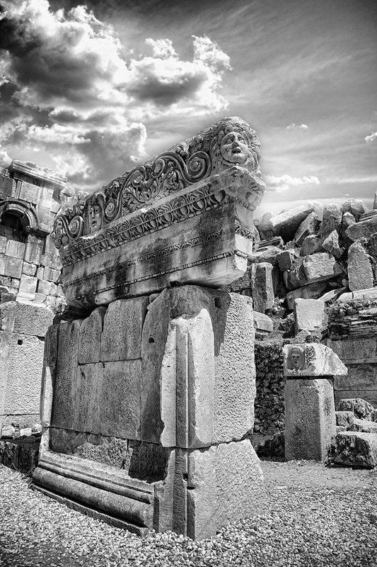 дэмре, амфитиатр, колонны, памятник, история Замурованные временемphoto preview