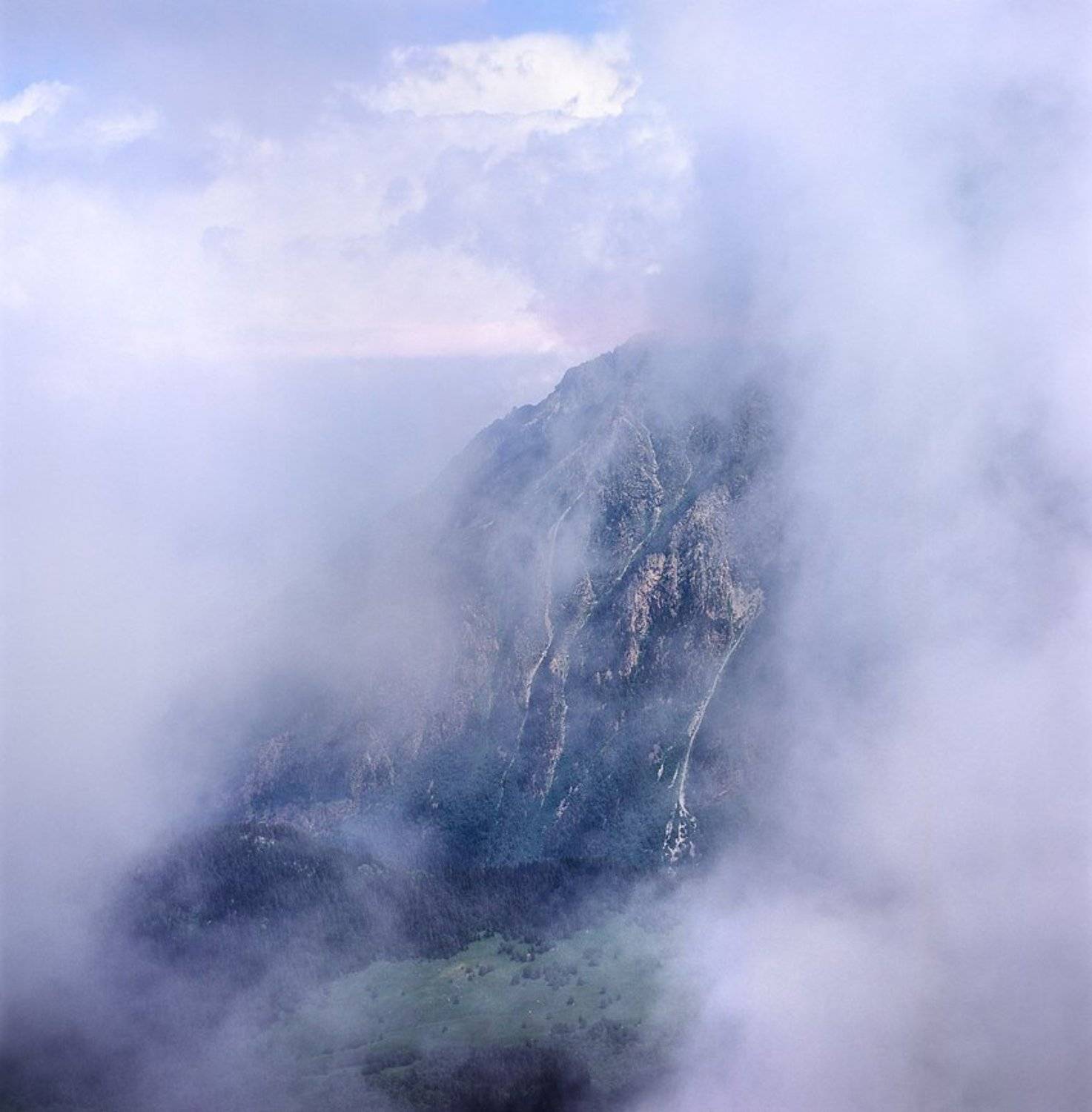 Автор: Эдуард Перов домбайские, туманы., Эдуард Перов