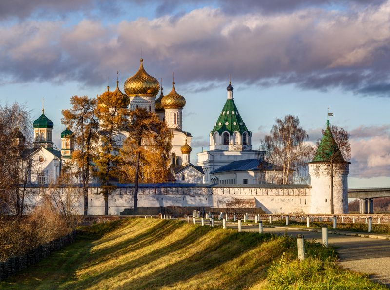 ипатьевский монастырь, ipatiev monastery, кострома, kostroma, ипатьевская слобода Кострома. Ипатьевский монастырь.photo preview