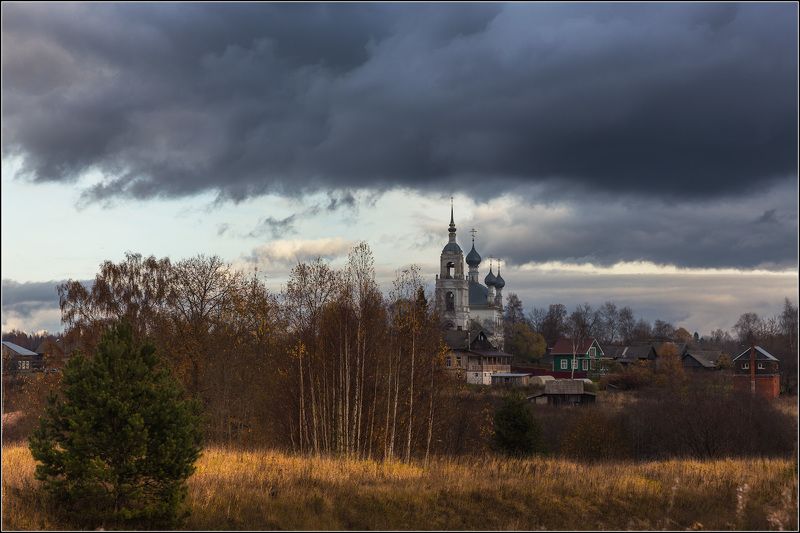 россия, ярославская обл, давыдово Нахмурилось небоphoto preview