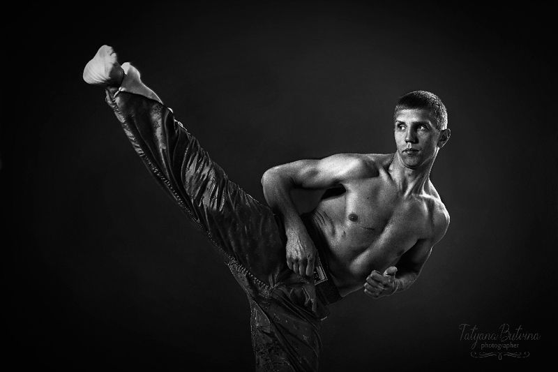 кикбоксерphoto preview