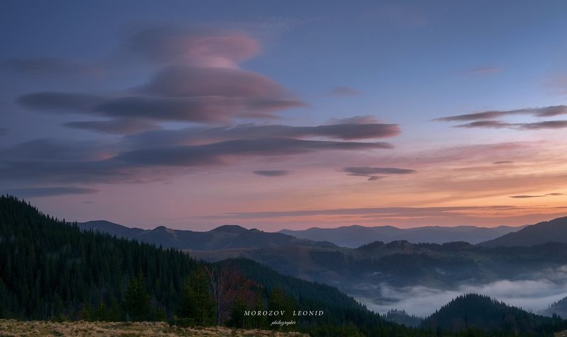 карпаты., украина., зима., пейзаж., снег., карпатский., гора., красивый., небо., природа., дерево., холод., мороз., путешествия., белый., сезон., ель., лес., фон., снежный., горы., зимний., утро., отдых., солнце., лед., изморозь., иней., сцена., синий., с *** фото превью