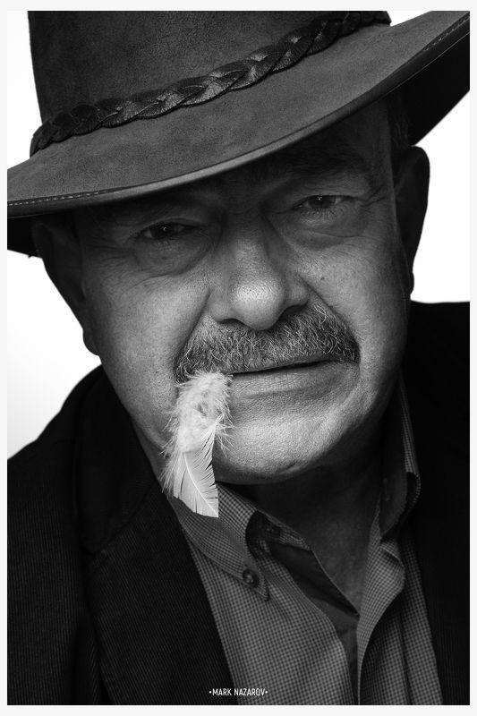 портрет, портретист, художник, черное-белое, ч-б, черно-белая фотография, марк назаров, михаил кожухов, актеры, актриса, театр, кино, звезды, фотосессии, фотопроекты,  portrait, portrait painter, photographer, black and white, b & w, black and white photo Портрет Михаилаphoto preview