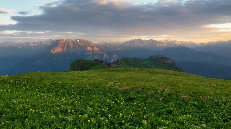 Майский вечерphoto preview