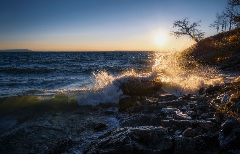 байкал, осень, прибой.. Байкальский прибой...photo preview