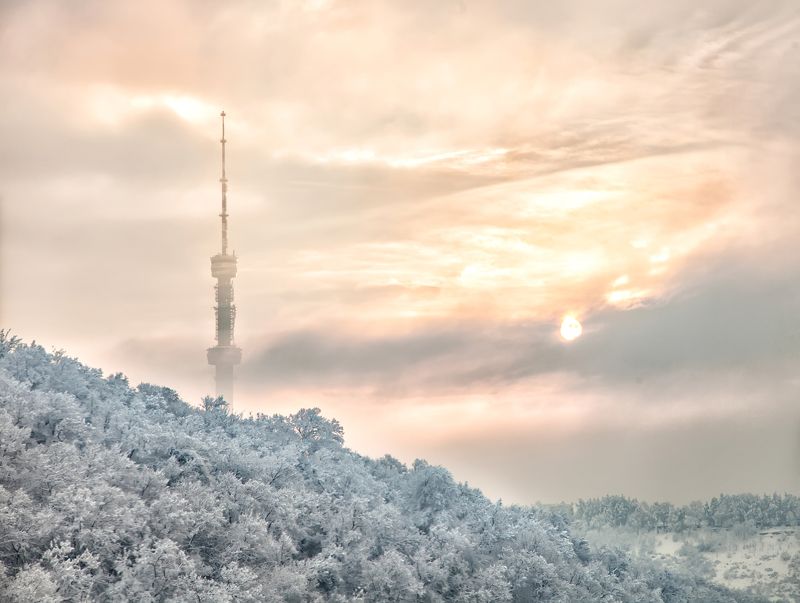 пейзаж,  природа, горы, облака, солнце, закат, лучи солнца, казахстан, величие, поле,  фотограф, алматы, фотограф алматы, landscape, the sun, nature, the mountains, awesome, amazing, kazakhstan, almaty, photographer,  sunset, beauty,  Телебашня Алматыphoto preview