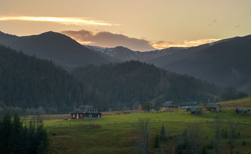 #dji, #drone, #dronestagram, #djiglobal, #dronephotography, #djiphantom, #droneoftheday, , #dronefly, #photography, #djiphantom4prov2, #aerial, #landscape, #nature, #paysage, #sunrise, , #sunset, #earth_shotz, #riyet, #earthpix, #beautifuldestinations, #e Dzembronja Village фото превью