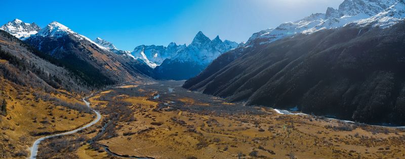 Мне каждой ночью снятся Горыphoto preview