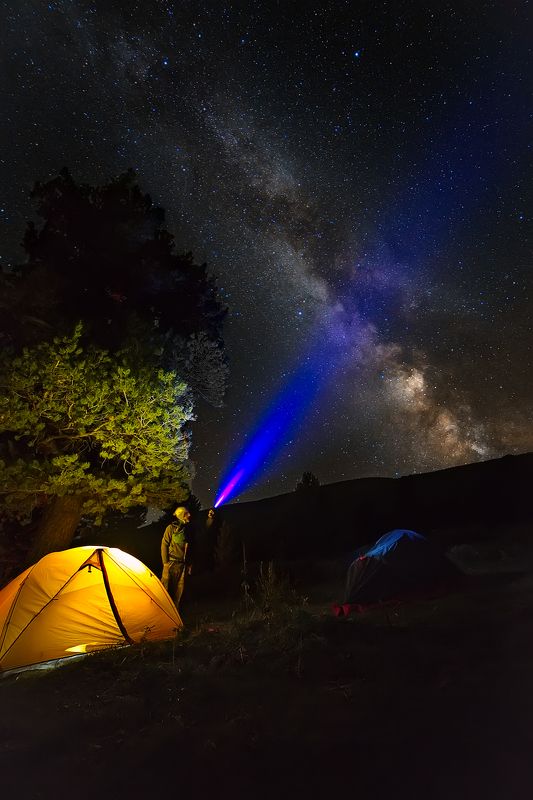 В НАШИХ ГЛАЗАХ - ЗВЁЗДНАЯ НОЧЬphoto preview