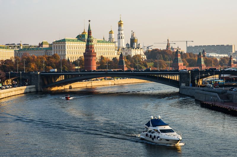 Москва просыпаетсяphoto preview