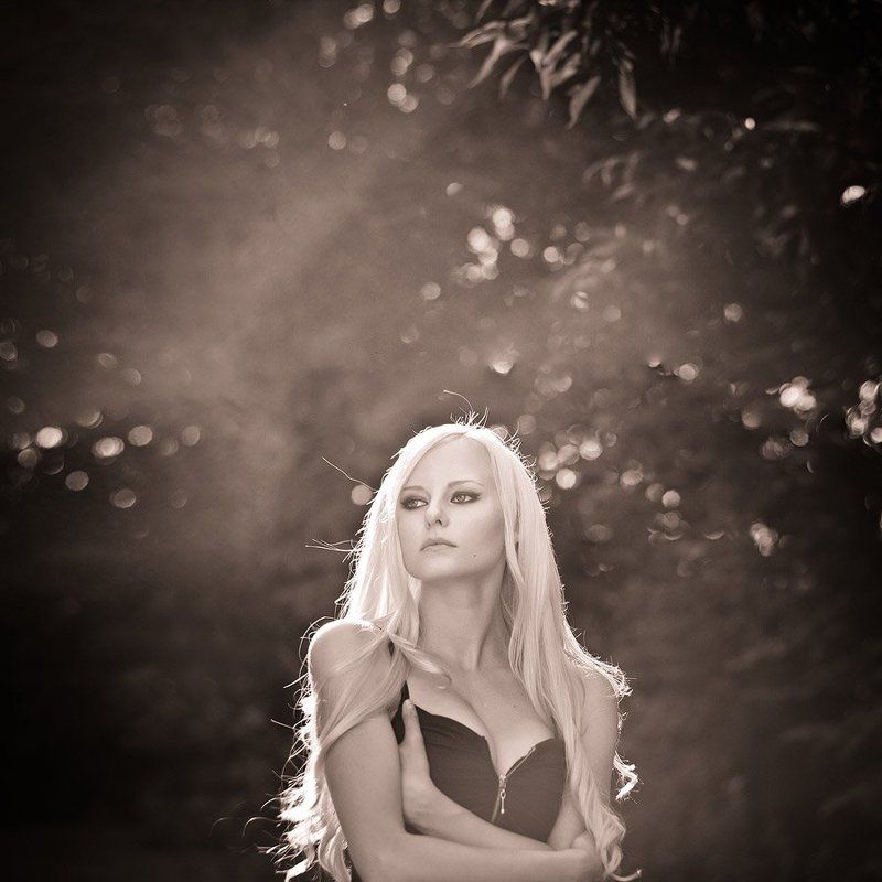 девушка, платье, город ***photo preview