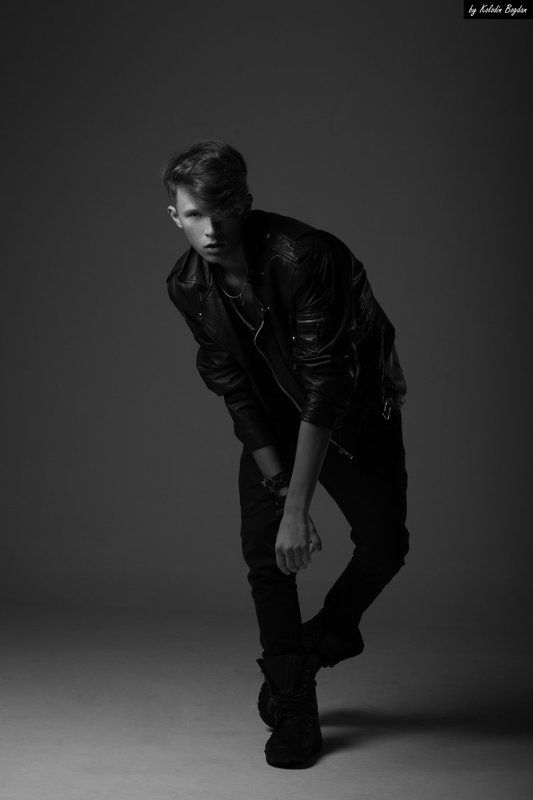 гранж, студия, чб Гранжphoto preview