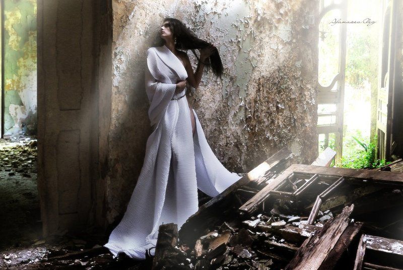 Samira****photo preview