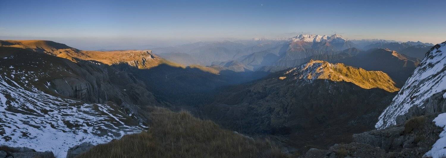 ЗА ПАРУ ЧАСОВ ДО ЗАКАТА. Автор: ФЁДОР горы, кавказ, лаго-наки осень оштен, ФЁДОР