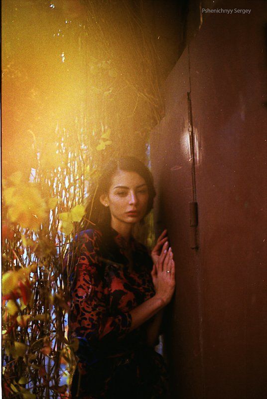 портрет, жанр, пленка, 35 мм, осень В цвете осениphoto preview