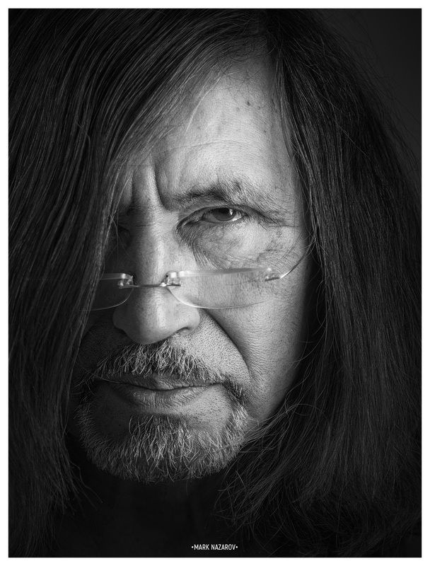 портрет, портретист, художник, черное-белое, ч-б, черно-белая фотография, марк назаров,латиф казбеков, художники, актеры, актриса, театр, кино, звезды, фотосессии, фотопроекты,  portrait, portrait painter, black and white, b & w, black and white photograp Портрет Латифаphoto preview