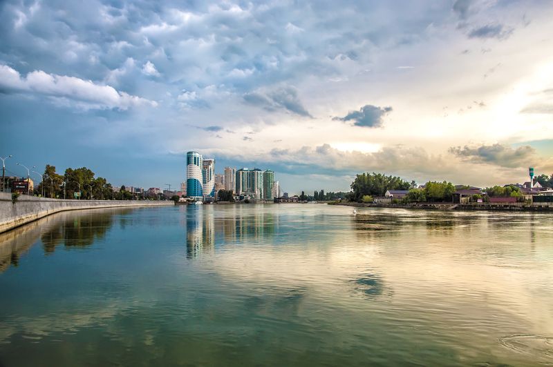 пейзаж,  природа, Краснодар, облака, солнце, закат, город,  лучи солнца, Россия, величие, река,  фотограф, Тольятти, фотограф алматы, landscape, the sun, nature, the mountains, awesome, amazing,, rive, photographer,  sunset, beauty,  Краснодарphoto preview