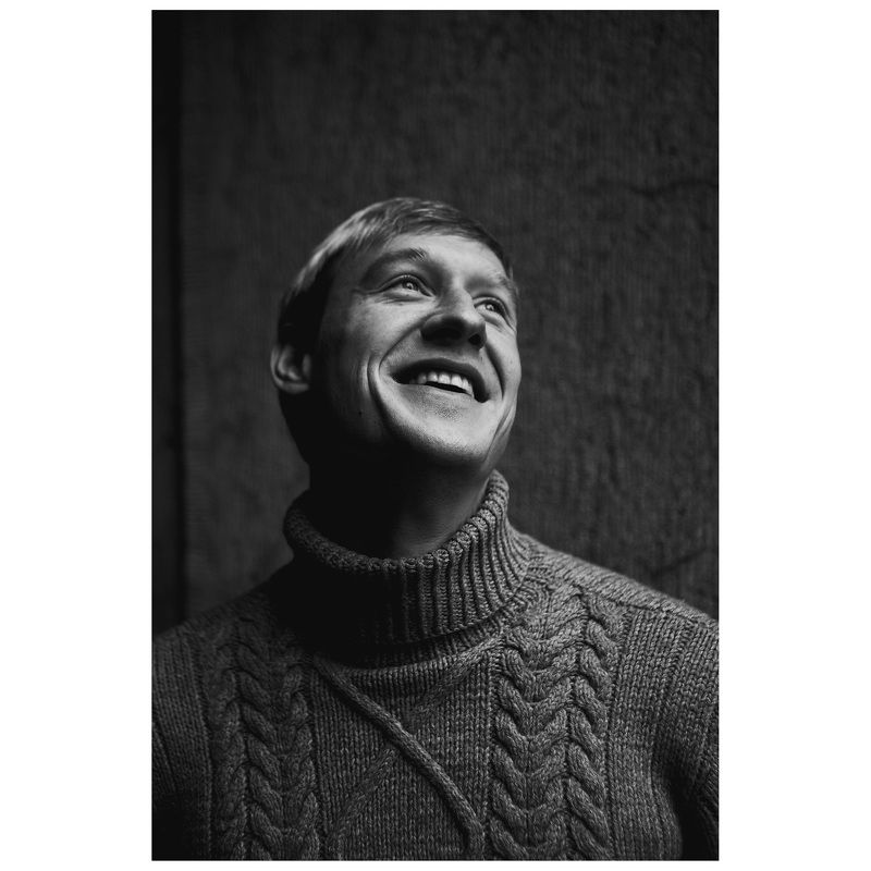 Ноябрь. Все птицы улетели на югphoto preview