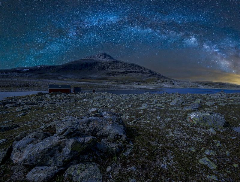 норвегия Выше горphoto preview