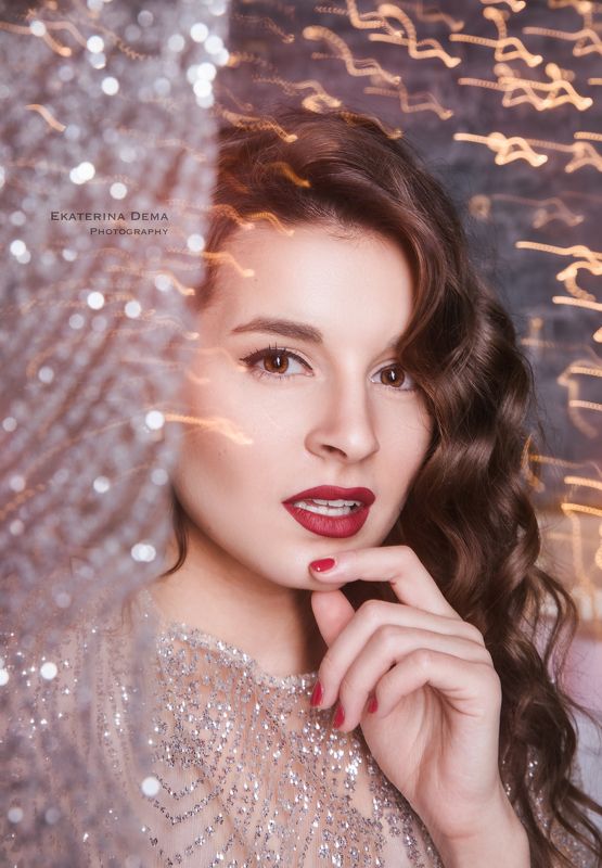 portrait, newyear, eyes, girl, woman, beauty, lights, hollidey  New Year photo preview