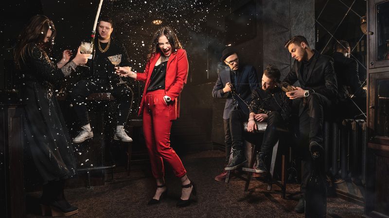 holiday, champagne, emotions, spray, pathos Happy new yearphoto preview