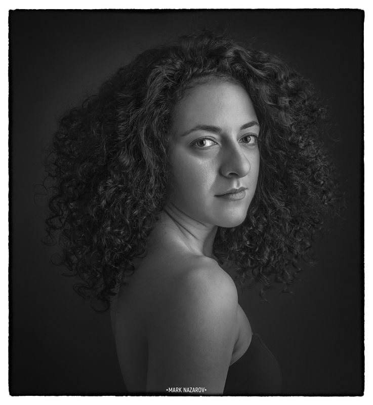 портрет, портретист, художник, черное-белое, ч-б, черно-белая фотография, марк назаров, актер, театр, кино, звезды, фотосессии, фотопроекты Портрет Элиныphoto preview