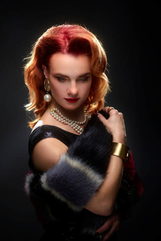 Студия, портрет, девушка photo preview