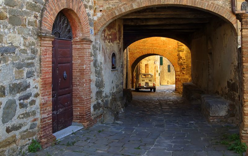 Сант Анжелло ди Колле ...  Сиеста..photo preview